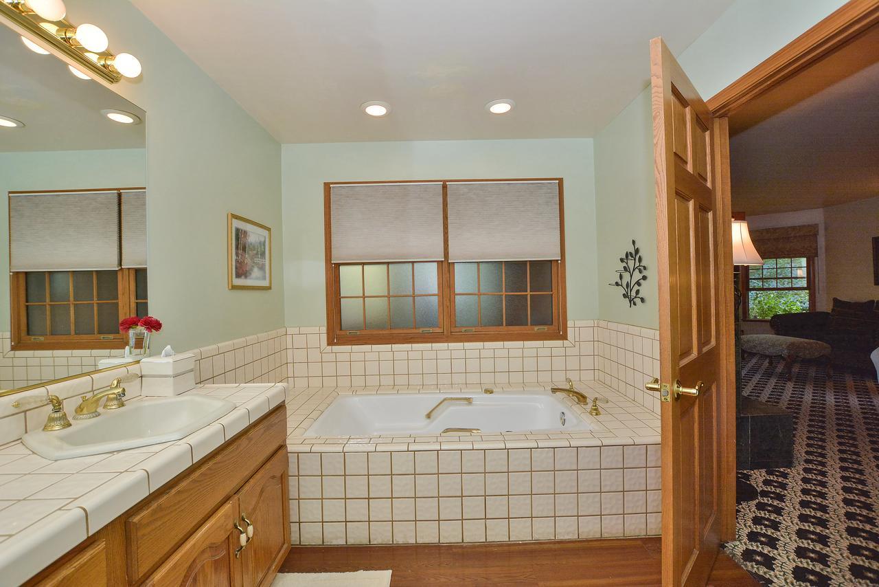 Alpenhorn Bed And Breakfast Big Bear Lake Bagian luar foto