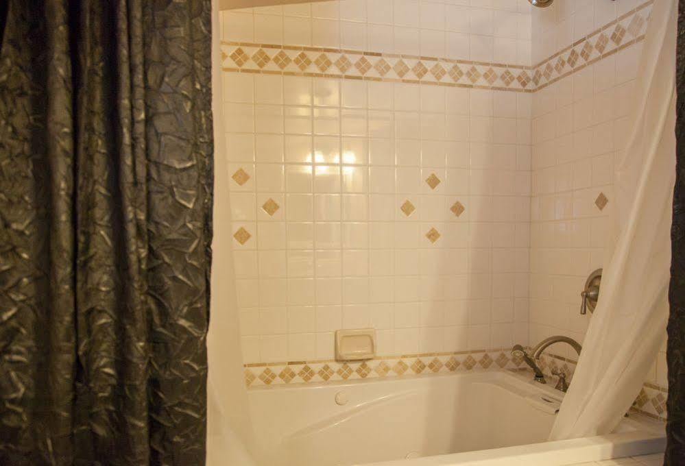 Alpenhorn Bed And Breakfast Big Bear Lake Bagian luar foto