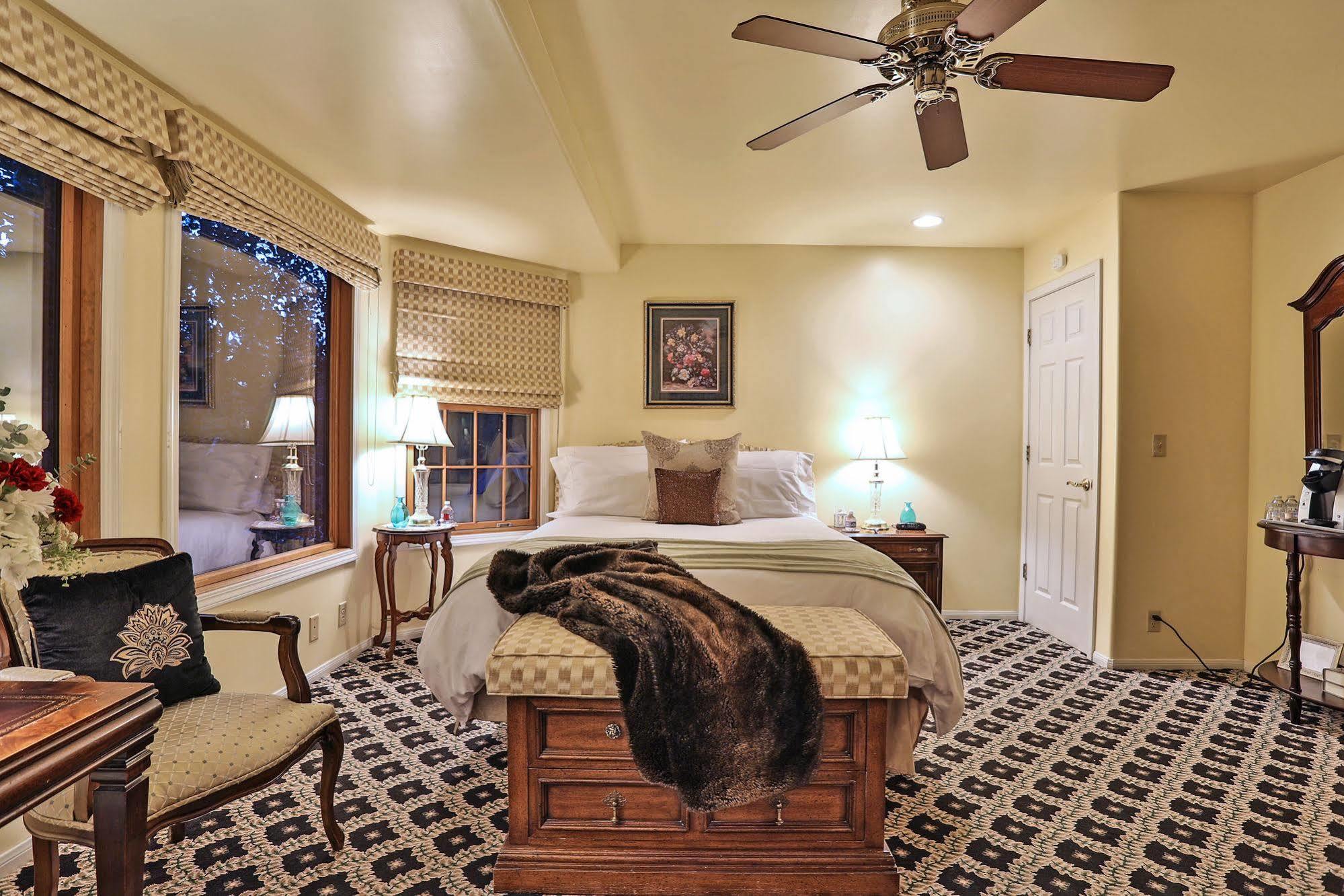 Alpenhorn Bed And Breakfast Big Bear Lake Bagian luar foto
